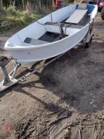 12FT ALUMINIUM FISHING BOAT & TRAILER - 4