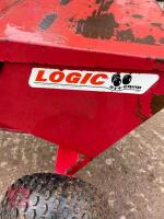 LOGIC SNACKER FEEDER - 3