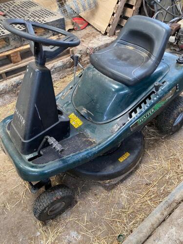 HAYTER HERITAGE RIDE ON LAWN MOWER