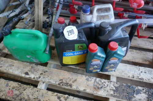 VARIOUS OILS AND JERRY CAN