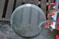 SIEVE AND INSPECTION LIGHT - 4