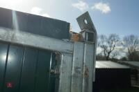 METAL REARING SHED & NIGHT SHELTER - 18