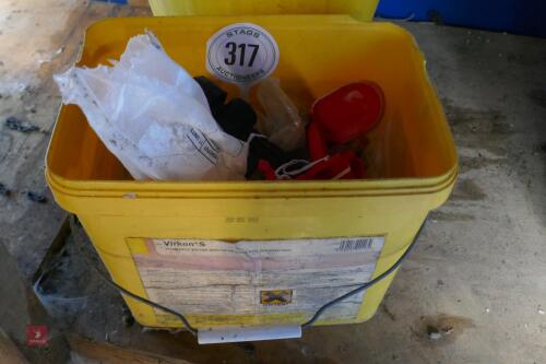 BUCKET & BOX OF NIPPLE DRINKER SPARES