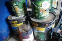 SELECTRION OF FENCING & SHED PAINT - 5