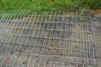 2 WIRE MESH LENGTHS (10'x3') - 2