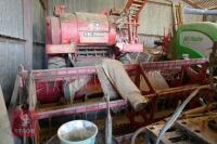 MASSEY FERGUSON 410 COMBINE - 10