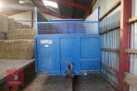 WARWICK SINGLE AXLE SILAGE/GRAIN TRAILER - 4