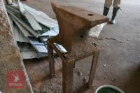 LARGE ANVIL & STAND - 3