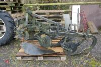 FERGUSON 3F PLOUGH (S/R) - 2