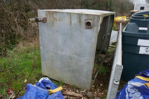 STEEL WATER TANK