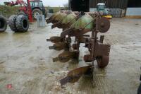 RANSOMES TSR300 4F REV PLOUGH (S/R) - 10