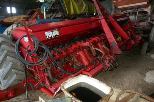 MASSEY FERGUSON 30 4M DRILL