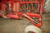 MASSEY FERGUSON 30 4M DRILL - 19