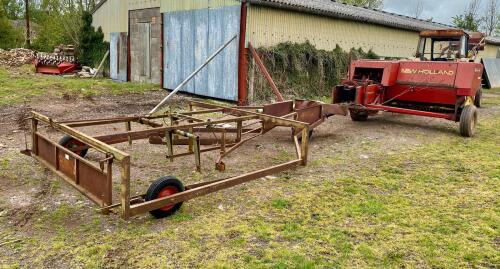 WILLIAM COOK FLAT 8 BALE SLEDGE