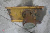 TEAGLE TOPPER GEARBOX & SKIDS - 5