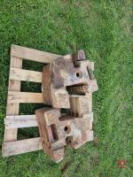 9 FIAT 40KG FRONT TRACTOR WEIGHTS - 4