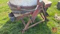 1994 TAARUP KVERNELAND MOUNTED STRAW CHO - 9