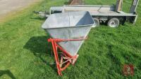 3 POINT LINKAGE COMPACT FERTILISER SPINN - 5