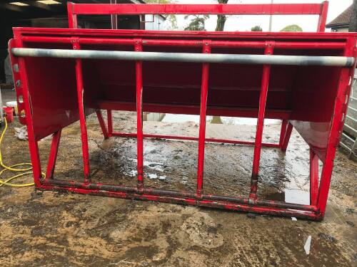 PORTEQUIP CALF CREEP FEEDER