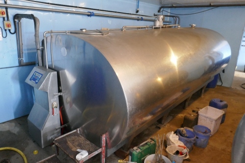 MULLER 8000L BULK MILK TANK