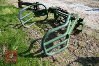 BB IMPLEMENTS BG150 ROUND BALE HANDLER - 4