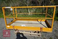 PALLET FORK WORK PLATFORM - 4