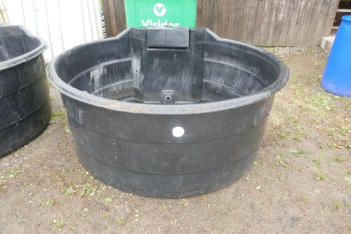 PAXTON WATER TROUGH