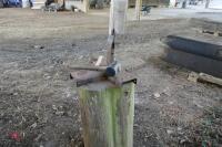 HOMEMADE KINDLING SPLITTER & STAND - 7