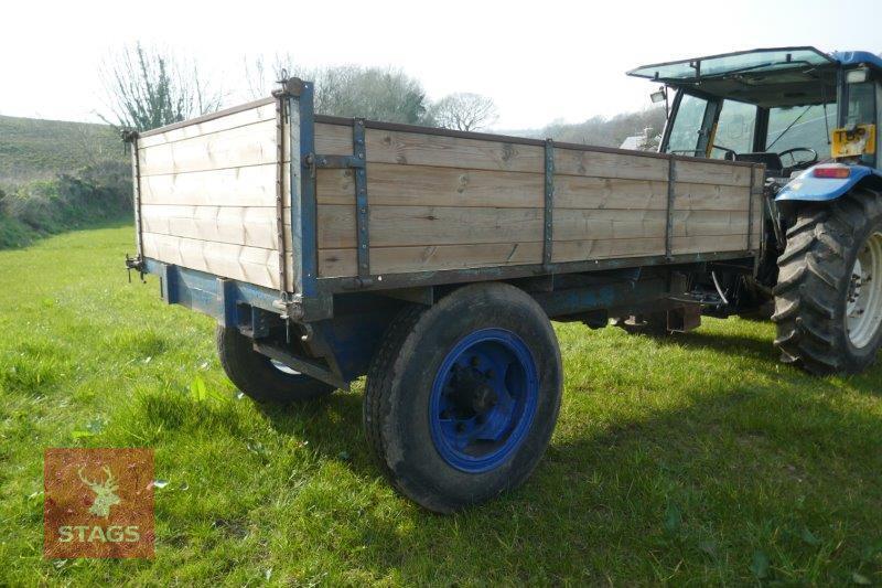 10FT X 6FT HYDRAULIC TIPPING TRAILER