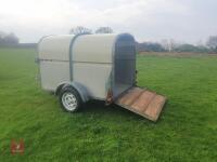 BATESON 6' X 4' LIVESTOCK TRAILER