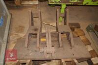 2 FENDT 900 PUSH/PRESS BLOCKS - 3