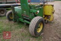 1989 JD TRAILED FORAGE HARVESTER (S/R) - 7