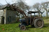 FORD 4000 2WD TRACTOR - 9