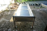 GALV FREE STANDING CATTLE TROUGH