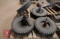 4 FAD STUBB AXLES - 2