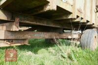 HYDRAULIC TIPPING TRAILER - 15