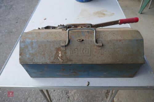 METAL TOOLBOX & A HAND WINCH
