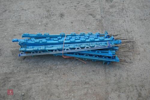 25 BLUE ELEC FENCING STAKES