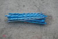 25 BLUE ELEC FENCING STAKES