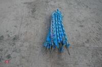 25 BLUE ELEC FENCING STAKES - 2