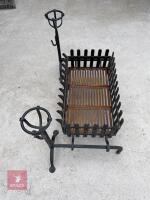 ANTIQUE FIRE BASKET WITH DOGS & GRATE - 4