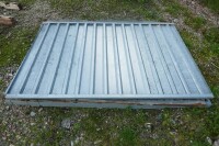 GALVANISED SHED/SHUTTERING - 2