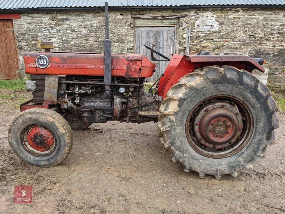 MASSEY FERGUSON 165 TRACTOR