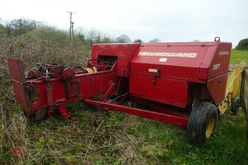 NEW HOLLAND 387 CONVENTIONAL BALER