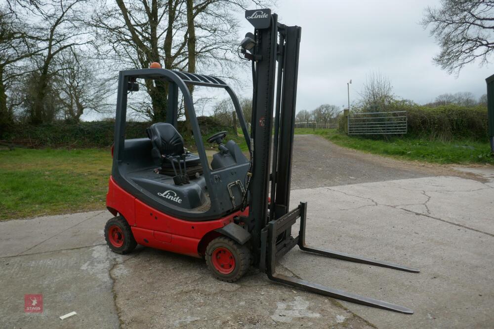 2007 LINDE H16 GAS FORK LIFT