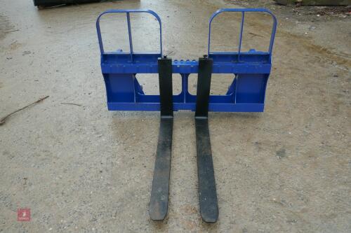 SET OF PALLET FORKS