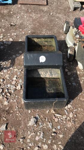 BLACK PLASTIC DOUBLE SIDED WATER TROUGH