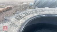 2 X 520/70 R38 TRACTOR TYRES - 3