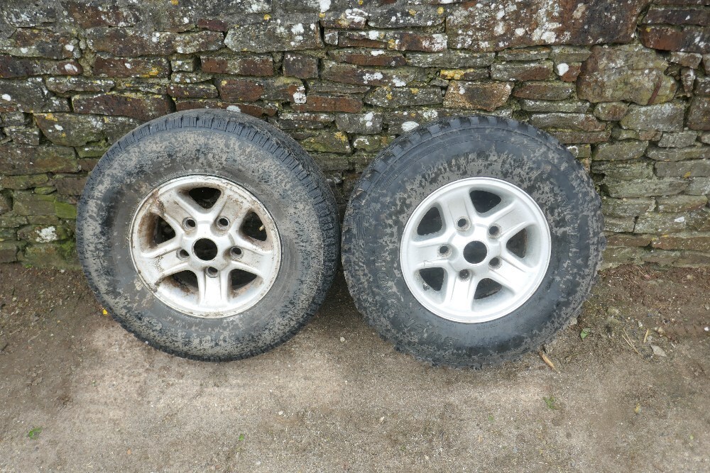 2 X 235/85 R16 WHEELS & TYRES