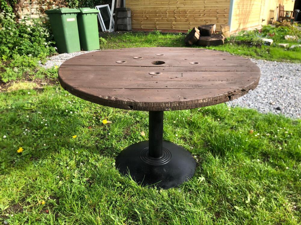 CABLE REEL TABLE